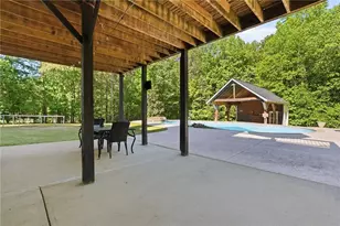 460 Persimmon Dr, Sharpsburg, GA 30277 - Photo 40