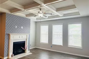 2418 Ivy Meadow Ln, Buford, GA 30519 - Photo 10