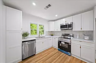 1309 Avonwood Cir SW, Atlanta, GA 30311 - Photo 6
