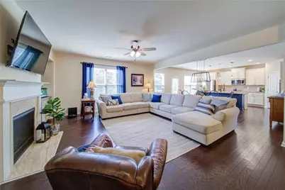 4950 Plainsman Circle, Cumming, GA 30028 - Photo 8