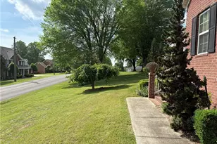 805 Thomas Ave, Chickamauga, GA 30707 - Photo 12