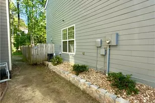 515 Friars Head Dr, Suwanee, GA 30024 - Photo 2