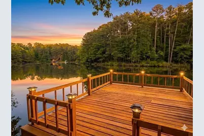 234 Shadow Lake Drive SW, Lilburn, GA 30047 - Photo 4