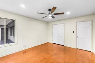 234 Shadow Lake Dr SW, Lilburn, GA 30047 - Photo 16
