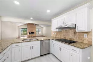 234 Shadow Lake Dr SW, Lilburn, GA 30047 - Photo 2