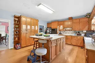 37 Simonton Rd, Lawrenceville, GA 30046 - Photo 8