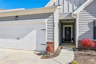 146 Knightsbridge Ln, Winder, GA 30680 - Photo 2