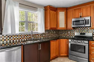 542 Staghorn Ln, Suwanee, GA 30024 - Photo 10