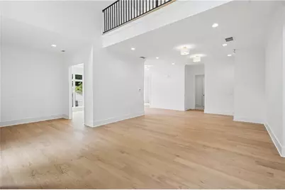 10745 Waters Road, Alpharetta, GA 30022 - Photo 12