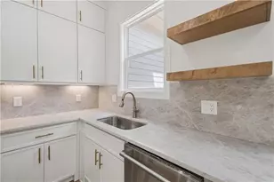 10745 Waters Rd, Alpharetta, GA 30022 - Photo 16