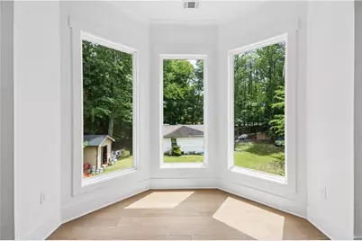 10745 Waters Road, Alpharetta, GA 30022 - Photo 20