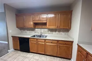 3233 Glenloch Pl, Lawrenceville, GA 30044 - Photo 16