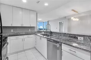 3338 Peachtree Rd NE, Atlanta, GA 30326 - Photo 12