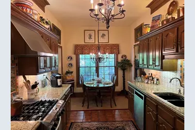 9385 Knollcrest Boulevard, Johns Creek, GA 30022 - Photo 20