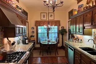 9385 Knollcrest Blvd, Johns Creek, GA 30022 - Photo 20