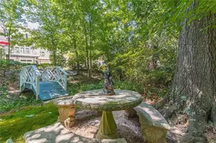 9385 Knollcrest Blvd, Johns Creek, GA 30022 - Photo 6