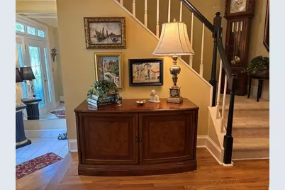9385 Knollcrest Boulevard, Johns Creek, GA 30022 - Photo 10