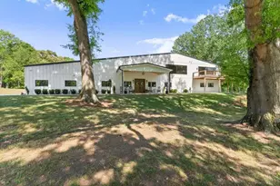 951 Canter Way, Jefferson, GA 30549 - Photo 2