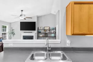 3255 Bridgeshaw Dr, Cumming, GA 30028 - Photo 10