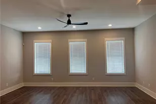 2011 Oak Ln NW, Atlanta, GA 30318 - Photo 6