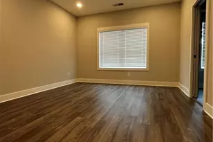 2011 Oak Ln NW, Atlanta, GA 30318 - Photo 10