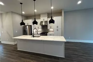 2011 Oak Ln NW, Atlanta, GA 30318 - Photo 4