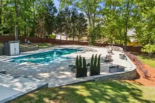 3889 Easy Cir NE, Marietta, GA 30066 - Photo 4