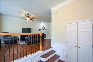 6142 Deluna Way, Duluth, GA 30097 - Photo 4