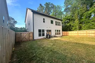 798 Gordon St, Jefferson, GA 30549 - Photo 4