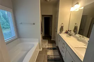 798 Gordon St, Jefferson, GA 30549 - Photo 16
