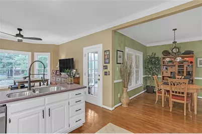 1910 Stockton Walk Lane, Snellville, GA 30078 - Photo 10