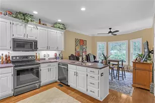 1910 Stockton Walk Ln, Snellville, GA 30078 - Photo 8