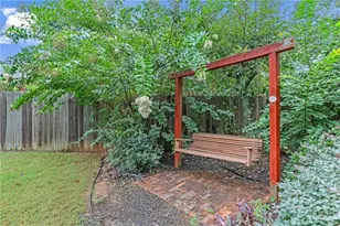 1910 Stockton Walk Ln, Snellville, GA 30078 - Photo 30