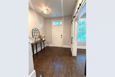 130 Clover Court, Roswell, GA 30075 - Photo 2