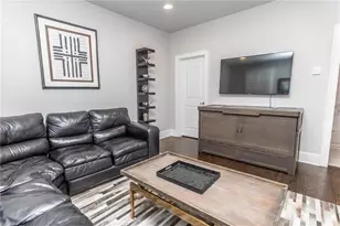 130 Clover Ct, Roswell, GA 30075 - Photo 12