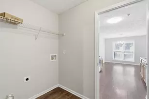2013 Briar Creek Ct NE, Conyers, GA 30012 - Photo 16