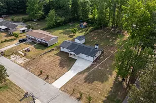 8561 Hickory Ln, Lithia Springs, GA 30122 - Photo 26