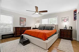 3669 Peachtree Road NE, Atlanta, GA 30319 - Photo 16