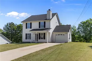 150 Fairclift Dr, Covington, GA 30016 - Photo 2