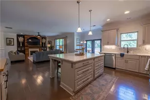 1098 Leybourne Cove, Lawrenceville, GA 30045 - Photo 10