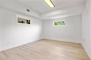 24 Hutchinson St NE, Atlanta, GA 30307 - Photo 18