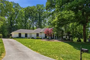 460 Riverside Pkwy, Sandy Springs, GA 30328 - Photo 2
