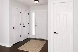 795 Sunset Ridge Ln SE, Lawrenceville, GA 30045 - Photo 2