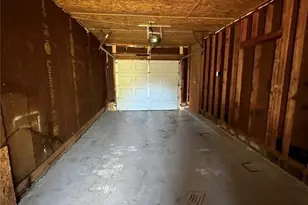 4090 W Oak Dr, Macon, GA 31210 - Photo 8