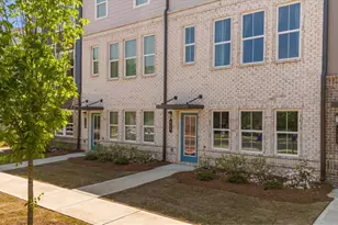 717 Payton Ln, Acworth, GA 30102 - Photo 8