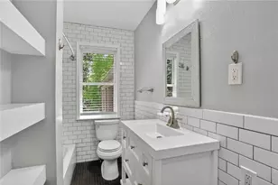 115 Peachtree Memorial Dr NW, Atlanta, GA 30309 - Photo 10