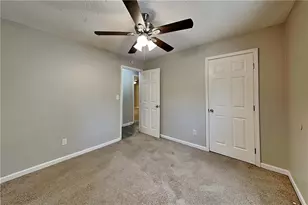 4956 W Ridge Dr, Douglasville, GA 30135 - Photo 10