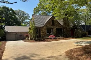 607 N College St, Cedartown, GA 30125 - Photo 2