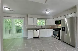 1174 Empire Cir, Lawrenceville, GA 30044 - Photo 8