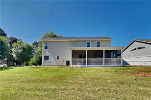 1021 Orchard Mill Ln, Lawrenceville, GA 30043 - Photo 18